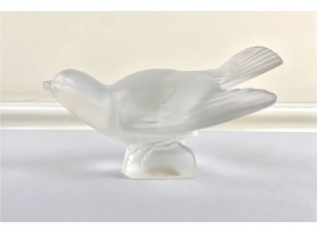 Lalique France Frosted Crystal Bird Paperweight Sparrow Dove Figurine