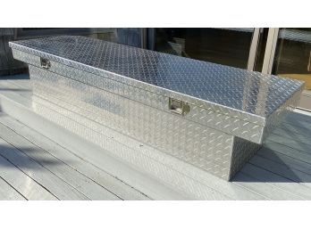 Diamond Plate Stainless Steel Storage Box Used As Indoor Window Seat Bench