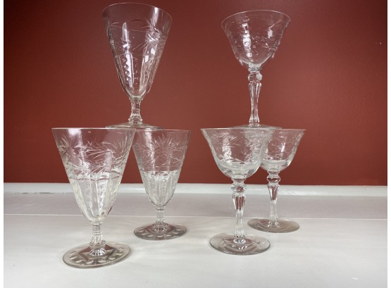Six Vintage Etched Glass Sherry, Apertif And Or Champagne Glasses - Stemware