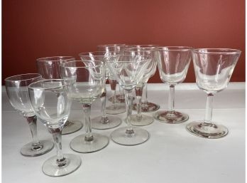 12 Vintage  Aperitif Or Small Cocktail Glasses