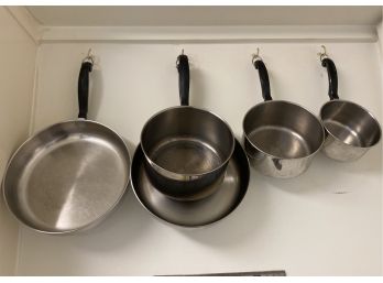 Set Of 5 Vintage Faberware Cooking Pots