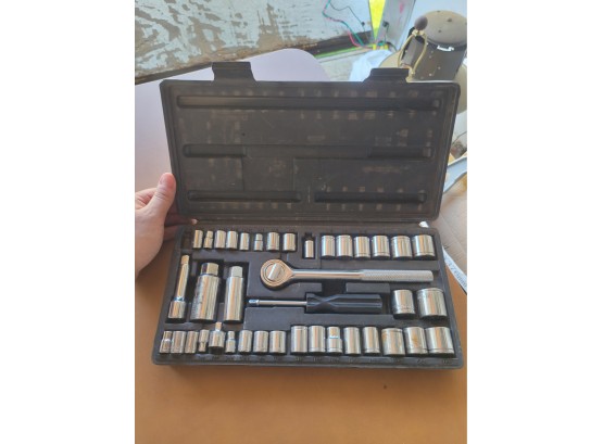 Ratchet Tool Box