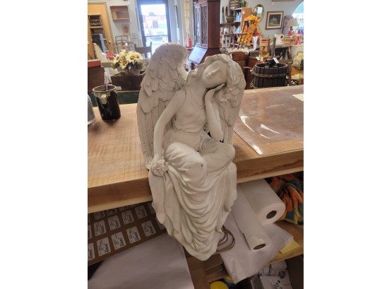 Sitting Angel Statue