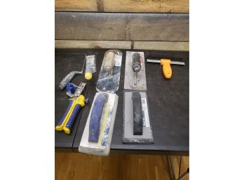 Taping And Tile Tools