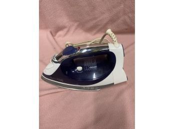 Black And Decker Iron ( Blue And White )