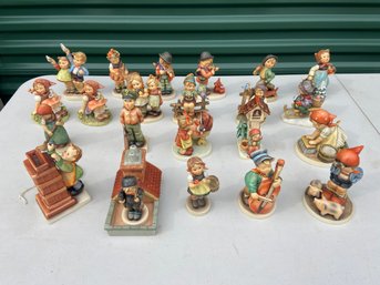 Lot Of 22 Vintage Hummel Goebel Figurines