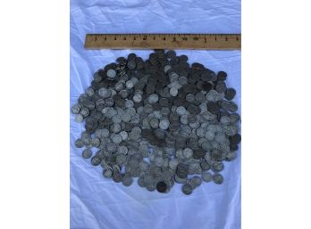 Lot Of 700 Buffalo Nickels Unsearched & Ungraded