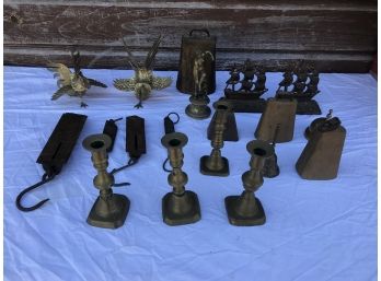 19 Pieces Of Brass & Metalware Incl. Roosters, Bells, Scales & More