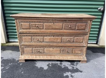 18th Century Italian Carved & Inlaid Chest Of Drawers