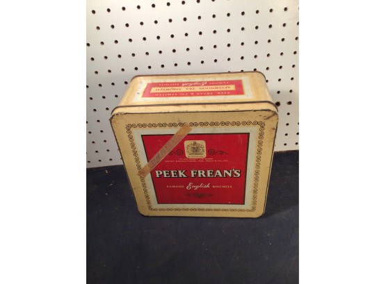 Old Advertising Tin - Peek Freans Biscuit Tin - Vintage, No UPC