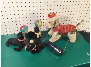 4pc Vintage Key Wind & Battery Operated Toy Lot