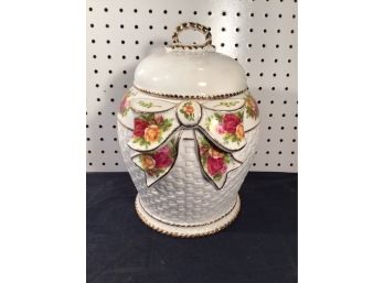 Royal Albert Old Country Roses Pattern Cookie Jar, Lmtd. Edition, Artist Signed