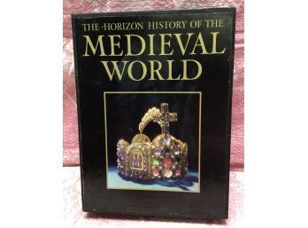Two Book Set - The Horizon History Of The Medieval World