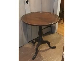 Antique SOLID MAHOGANY Dishtop Candle Stand / Lamp Stand, Circa 1930-40s Era