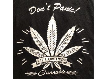 T-Shirt - Cannabis - Dont Panic Its Organic - Size XL