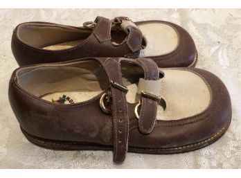 Buster Brown Shoes