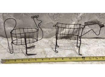2 Wire Basket Animal Figures