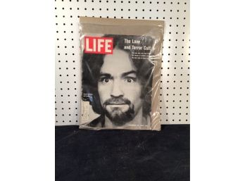 December 19th 1969 Life Magazine On Charles Manson. Great Condition