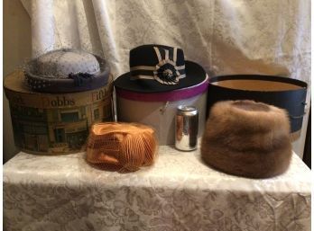 Four Vintage Hats With 3 Hat Boxes