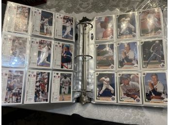 Baseball Cards Collection C1990s By Score, Topps, Fleer, Upper Deck, Etc. In 2' Binder SHIPPABLE