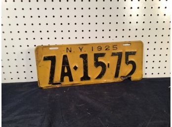 Vintage New York License Plate, Dated 1925, Good Condition