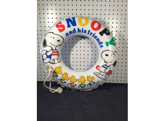 Peanuts 50cm Life Preserver - Featuring Snoopy. Inflated.