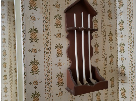 VINTAGE SHELF WITH LONG CLAY PIPES