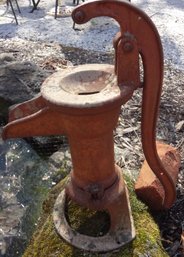 Rustic Antique Water Pump Decor