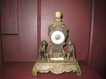 Handsome Mantel Clock With Two Dogs