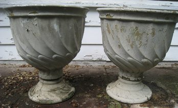 Very Large Size Urns