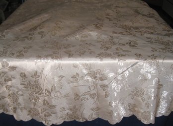 White RosesTable Cloth