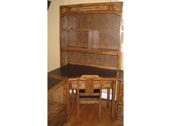 Corner Desk, Hutch Top/book Shelf & Matching Chair