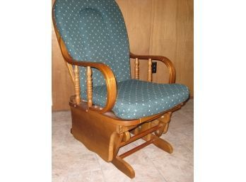 Comfy Glider Chair
