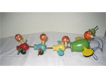 Whirly Birds Vintage Baby Ducks Pull Toy