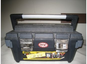 20' Toolbox With Tools