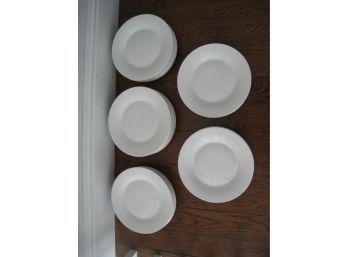 35 Studio White Dinner Plates