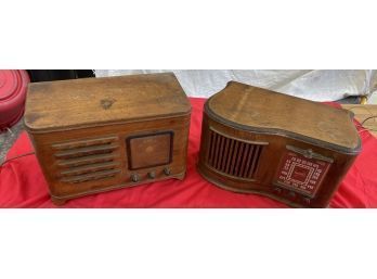A Pair Of Vintage Radios