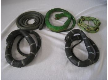 Set Of 5 Rubber Snakes