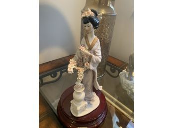 G. Armani 'Geisha ' Figurine