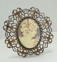 Vintage Cameo Hat Pin