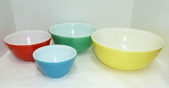 Vintage PYREX Mixing Bowl Set Primary Colors