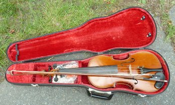 Violin With Bow, Original Case