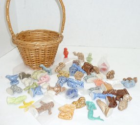 Wade Animal Collection In Basket