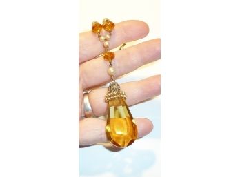 Vint Amber Glass Pend Necklace
