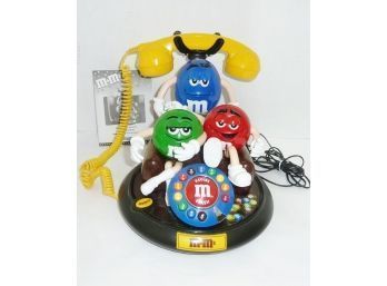 M M  Animated Telephone