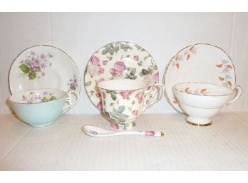 Cup Saucer LOT 1 Chintz