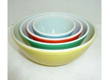 Vint PYREX Primary Color Nested Bowls