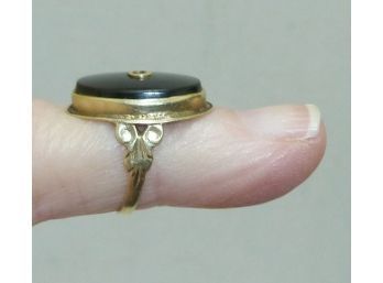 Vintage Onyx Ring Marked 10K