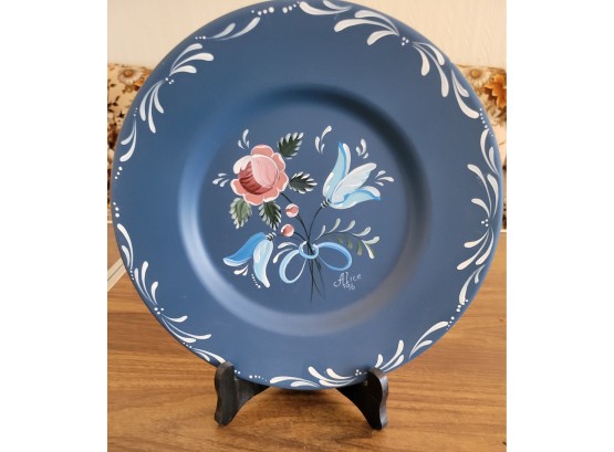 Decorative Plate Blue Floral With Stand (Living Room)