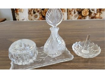Princess House Glass Vanity Set With Ring Dish (Living Room)